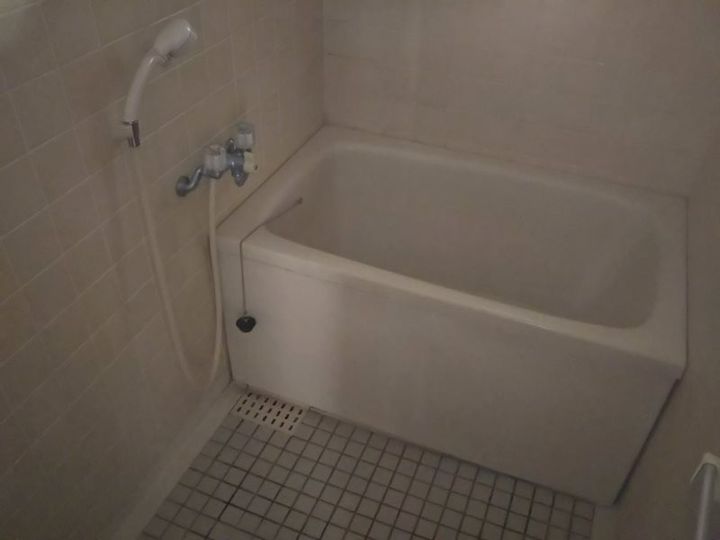 シャトルハウスIIの風呂