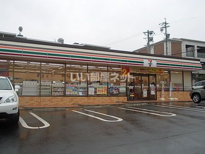 コンソロール1の周辺