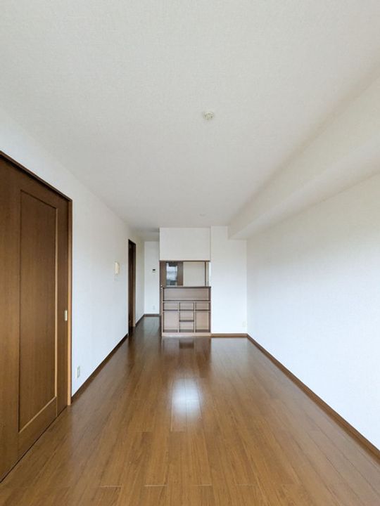 アサミエレガンスの居間