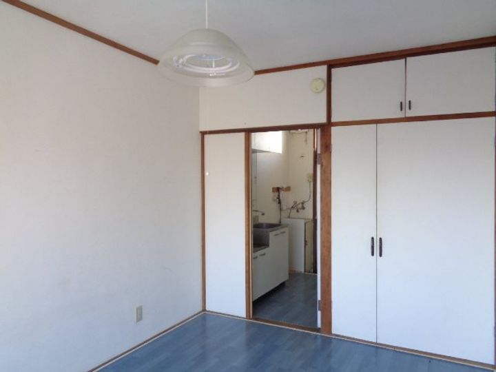 辻コーポの内装