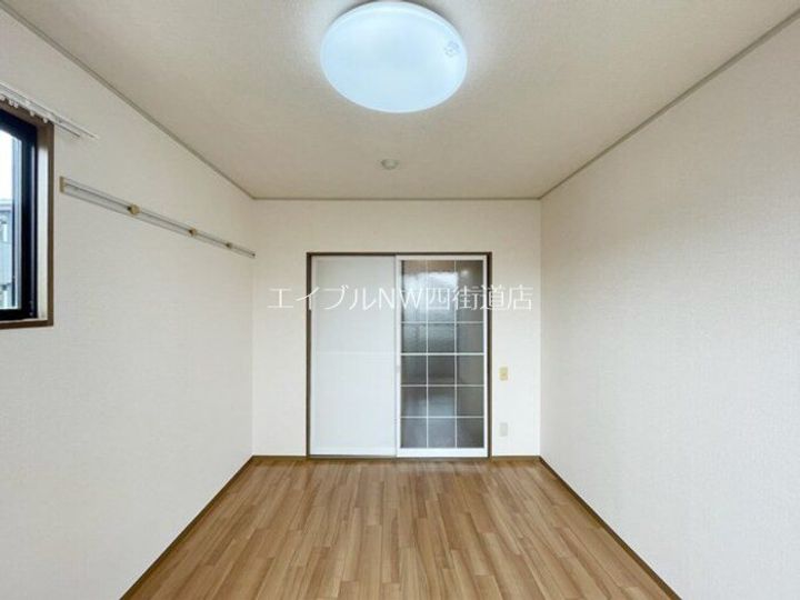 千葉県千葉市若葉区都賀3(アパート)の賃貸物件の居間