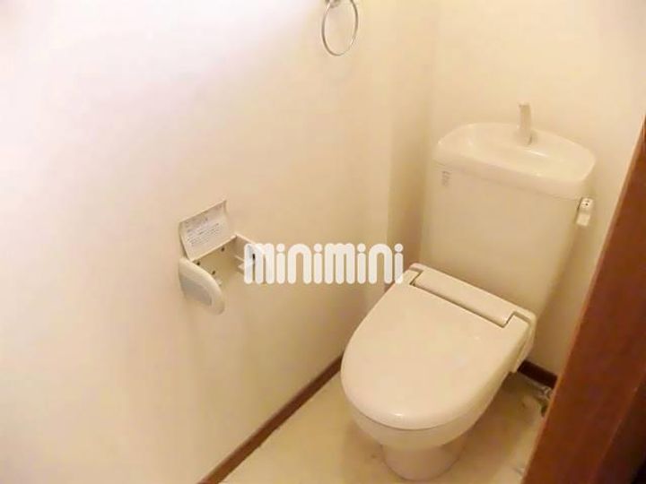 アゼリア神野 Dの内装