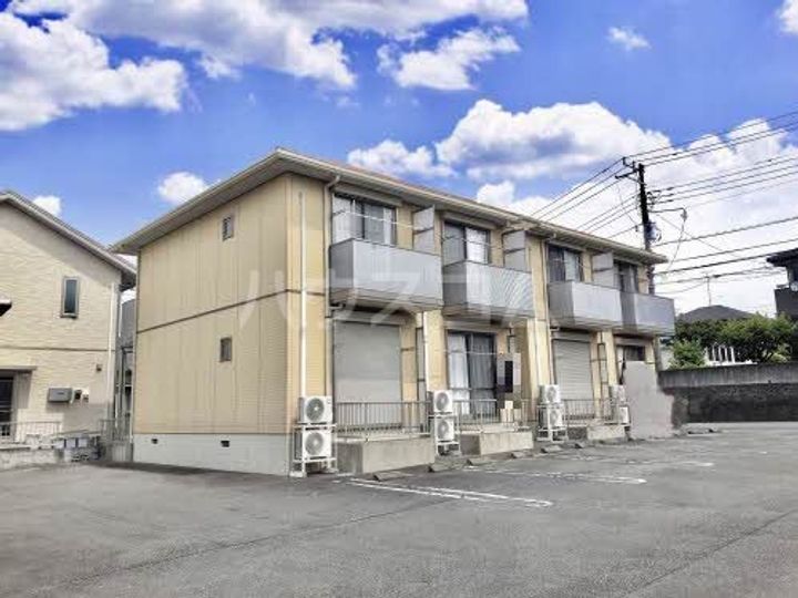 クレストヒルズIIの外観