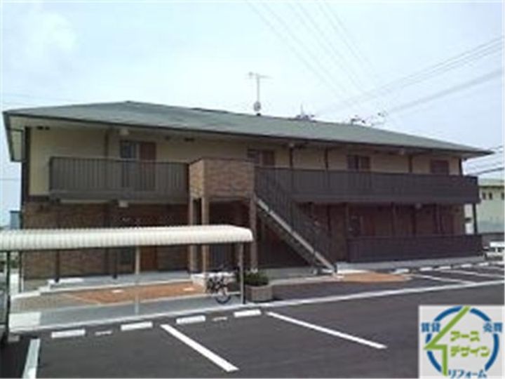 バーディーコートの外観