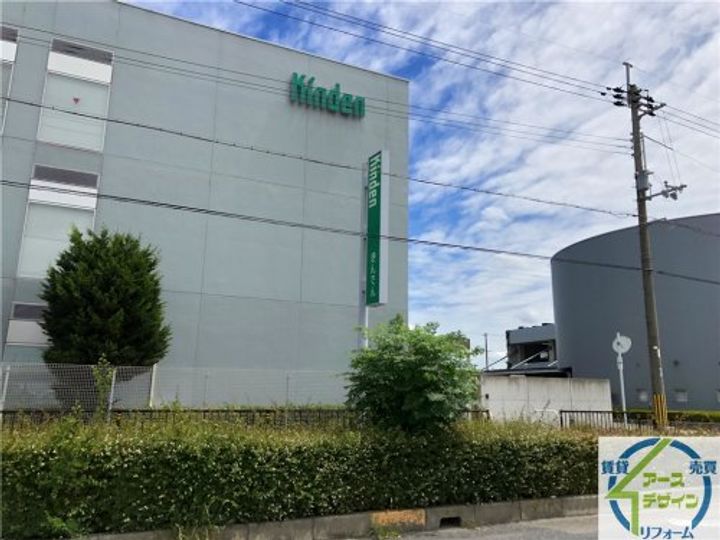 バーディーコートの周辺