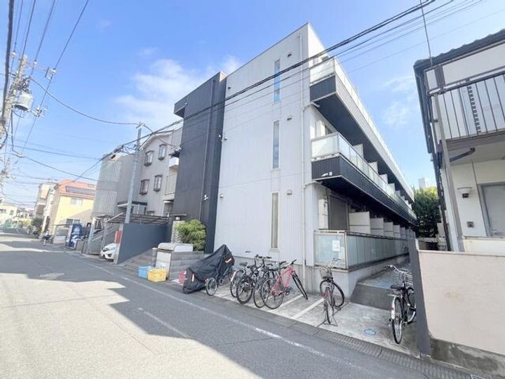ランドステージの外観