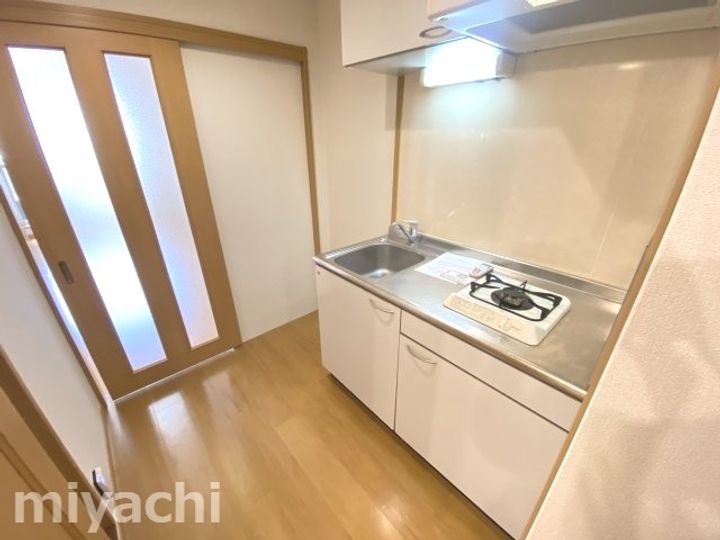 徳島県徳島市南矢三町2(マンション)の賃貸物件のキッチン