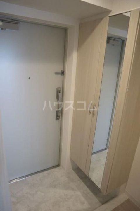 クレール八王子の玄関