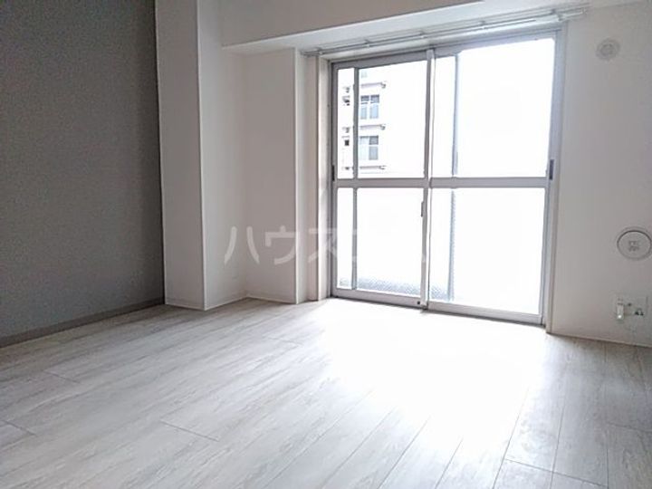 クレール八王子の居間