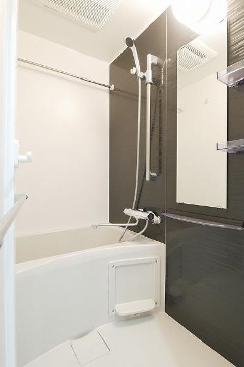 東京都墨田区立花3の賃貸マンションの風呂