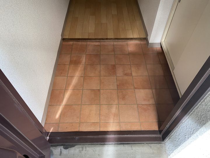 兵庫県姫路市増位新町1(マンション)の賃貸物件の玄関