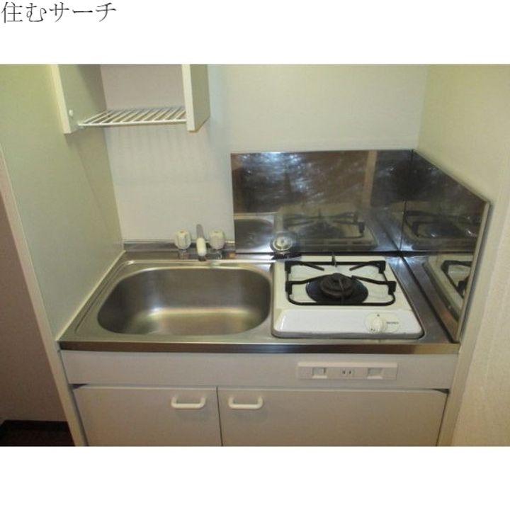 ウェル・セレッソWESTのキッチン