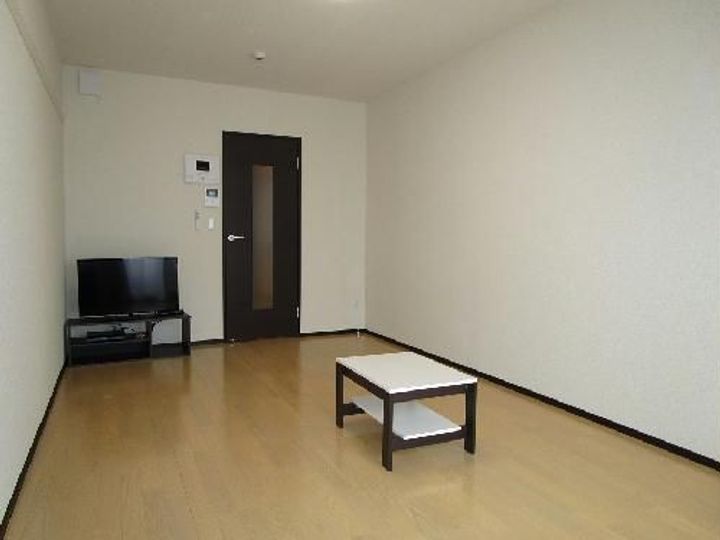 クレイノHolyIIの居間