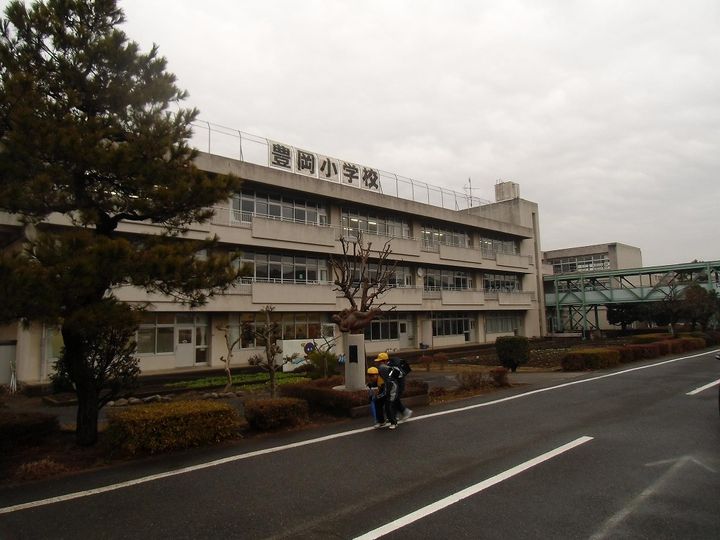 パークサイドハイツの周辺