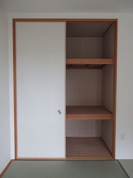 URサンヴァリエ春日丘の内装