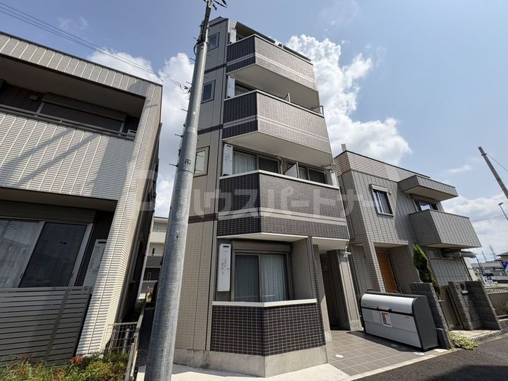 カレント幕張の外観