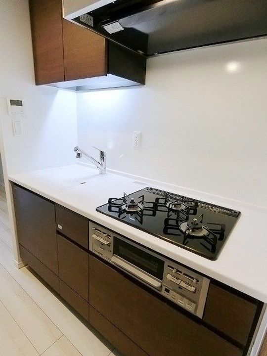 東京都千代田区岩本町2(マンション)の賃貸物件のキッチン