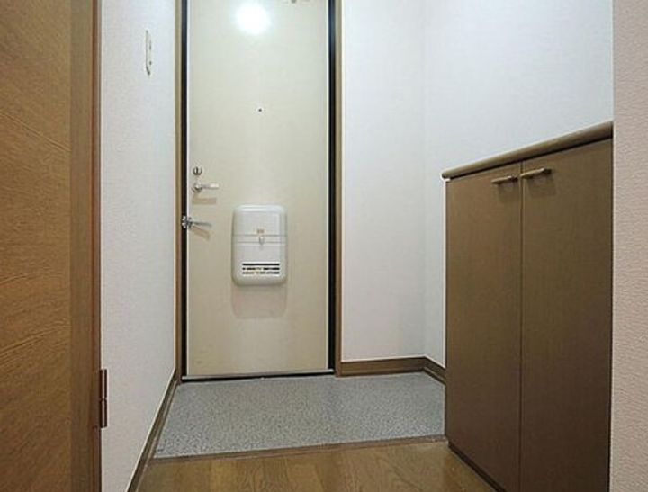 東京都練馬区桜台5(アパート)の賃貸物件の玄関