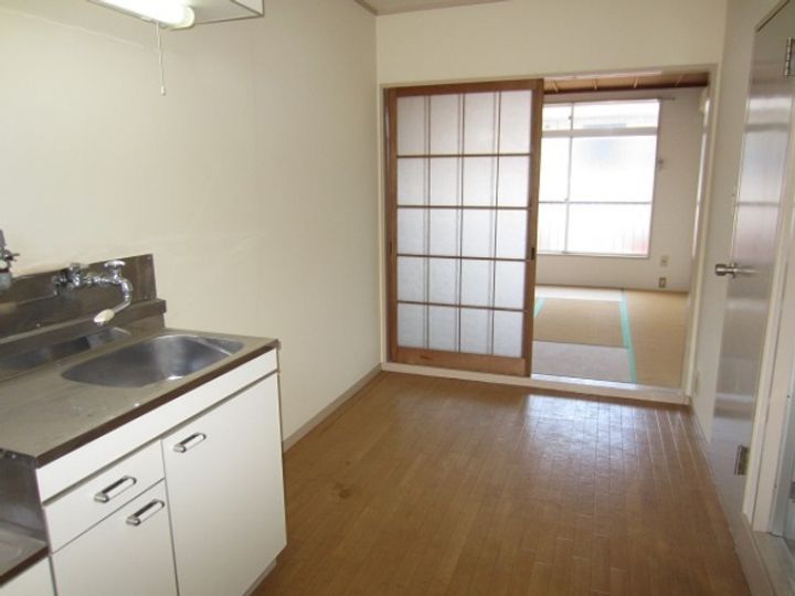 東京都東久留米市浅間町3(アパート)の賃貸物件の居間