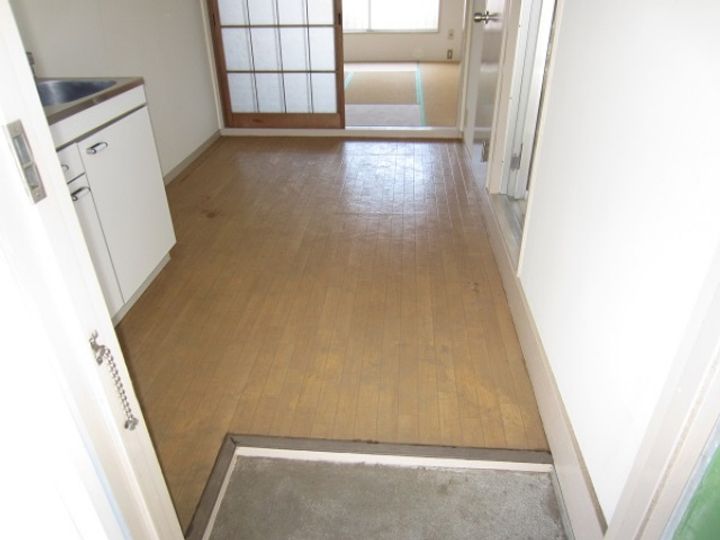 東京都東久留米市浅間町3(アパート)の賃貸物件の玄関