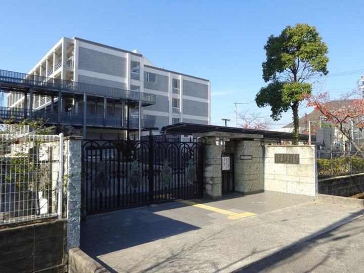 kaoku屋島アパートの周辺