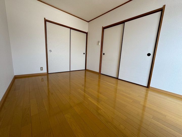 アイビースクエア南塚口の居間