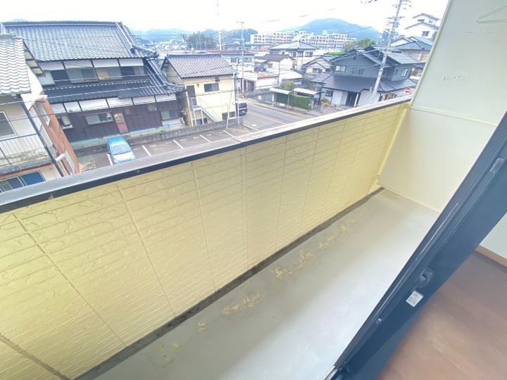 オフィスステーションの内装