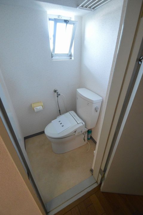 与野中里住宅の内装