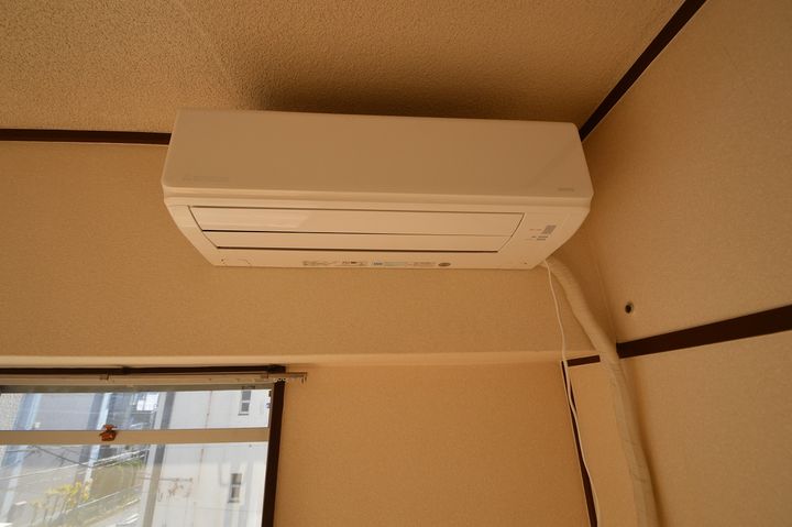 与野中里住宅の内装