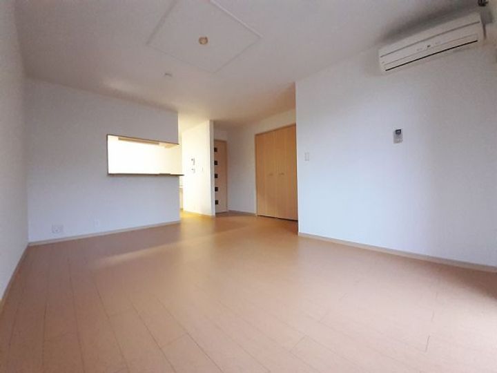 プリームス ホルティーの居間