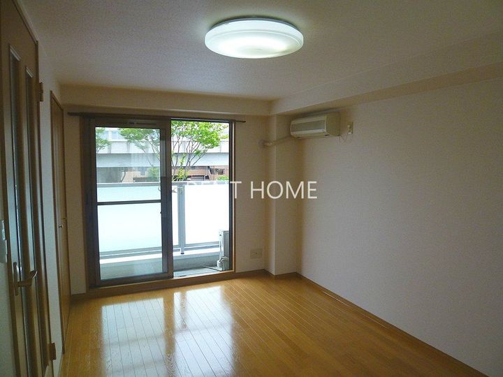 トレイズIIの内装