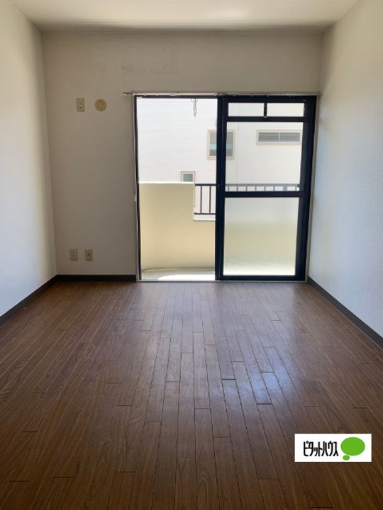 ディアコートの居間