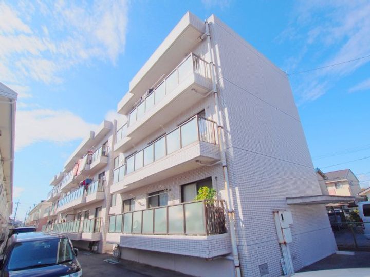 森本第3ビルの外観