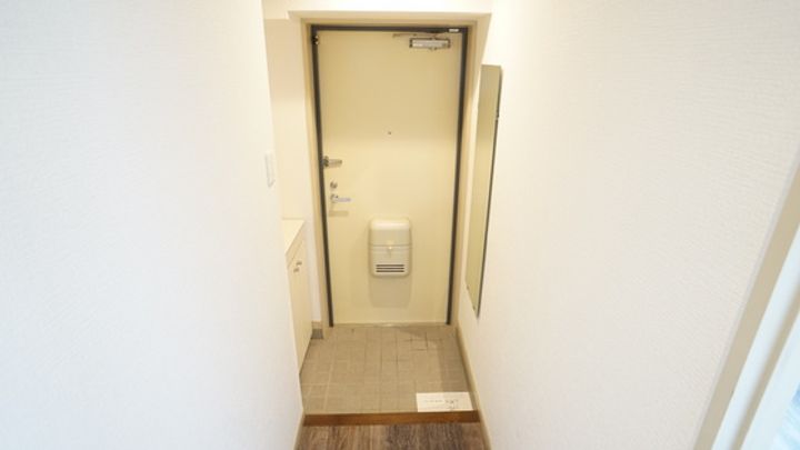 グレースマンション藤の玄関