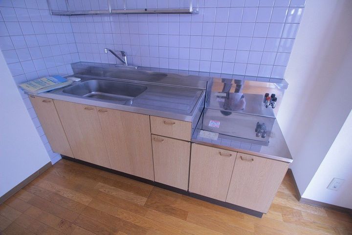 千葉県市川市相之川4(マンション)の賃貸物件のキッチン