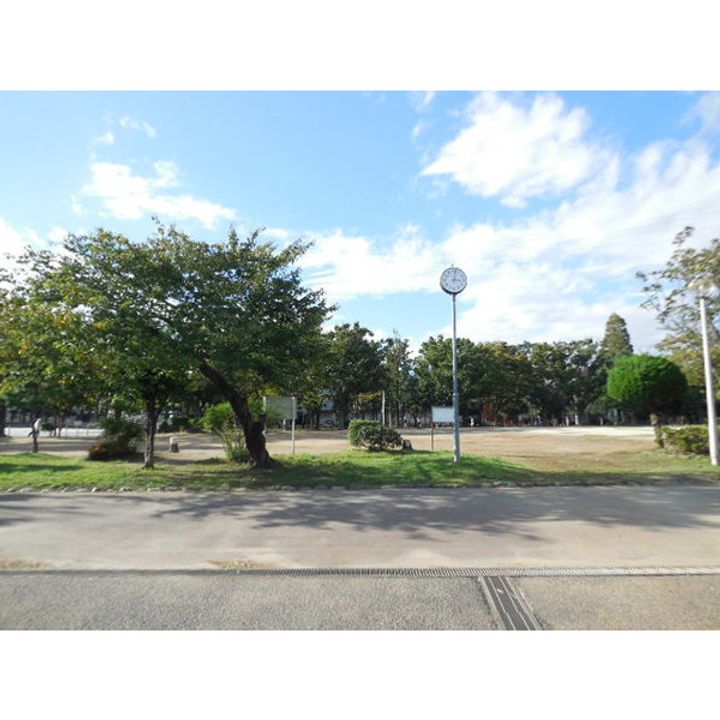 エルミタージュの周辺