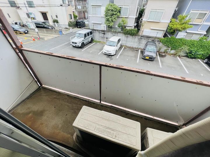 コーポ野毛万の内装
