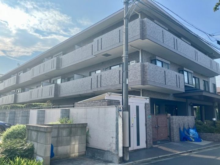 東京都大田区南千束2(マンション)の賃貸物件の外観