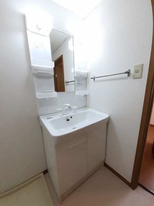 香川県坂出市川津町(アパート)の賃貸物件の内装