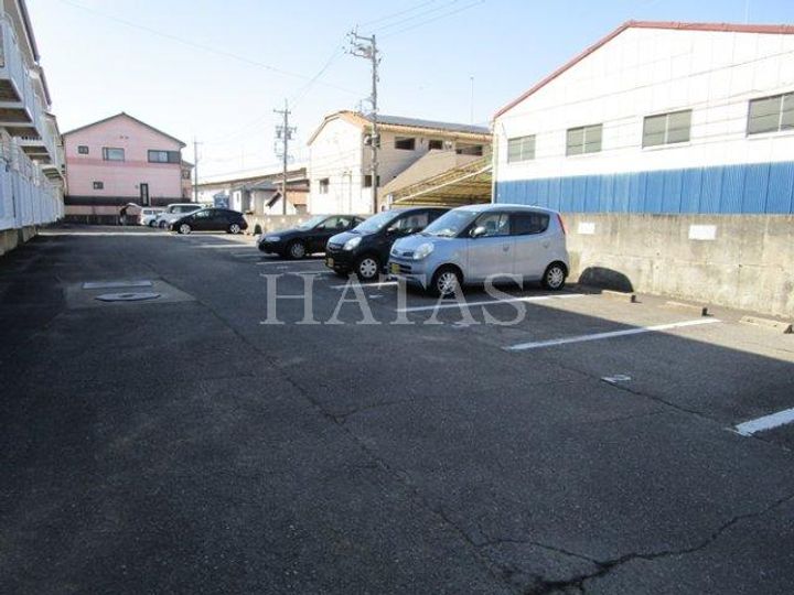 コーポウエストIの地図