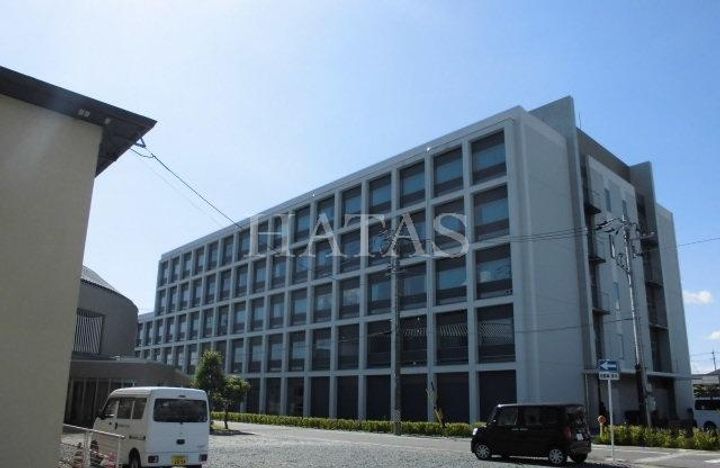 コーポウエストIの周辺