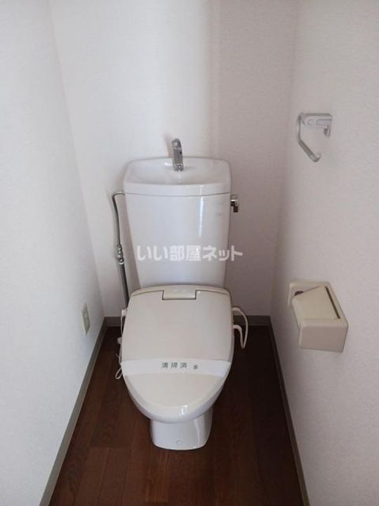 メゾンマキシムの内装