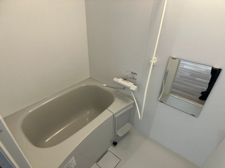 モナリエ新長松 Bの風呂