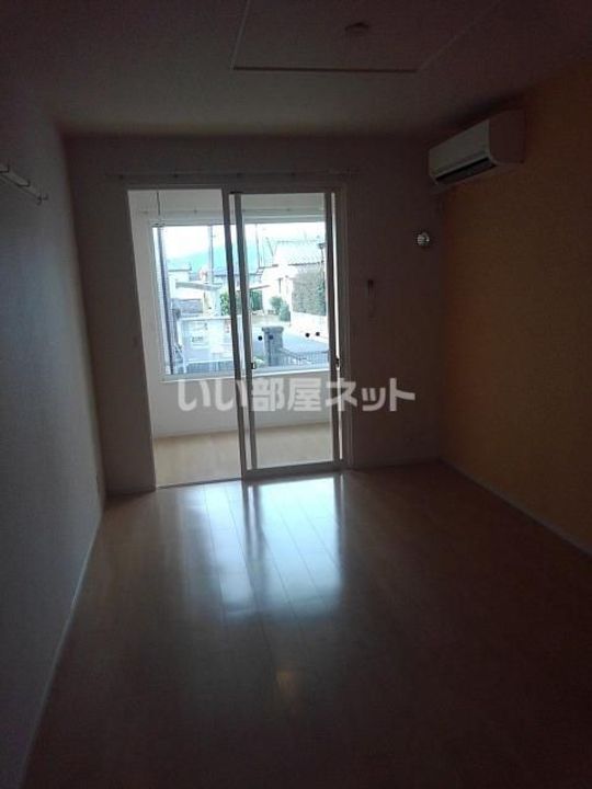 ダダ クラシックの居間