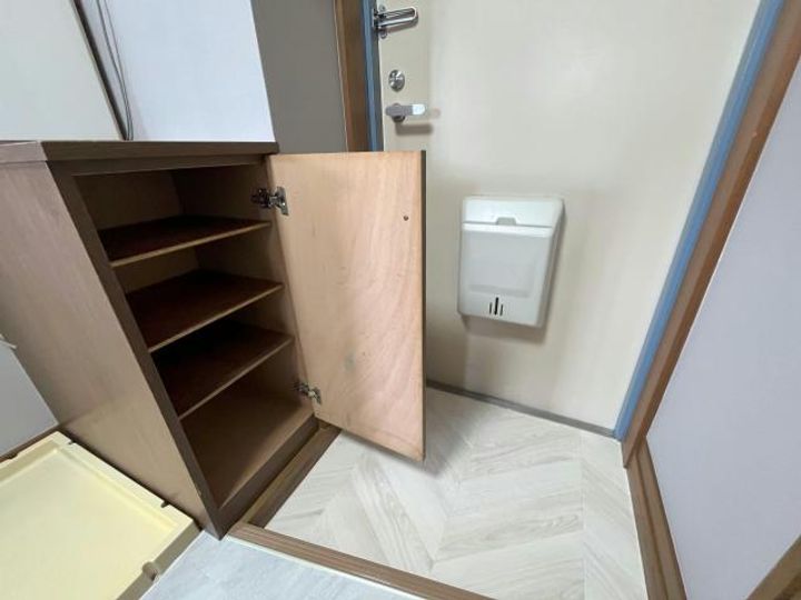 福島県郡山市鶴見坦2(マンション)の賃貸物件の玄関