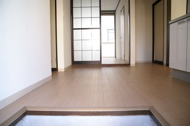 フォーブル吉村 A棟の玄関