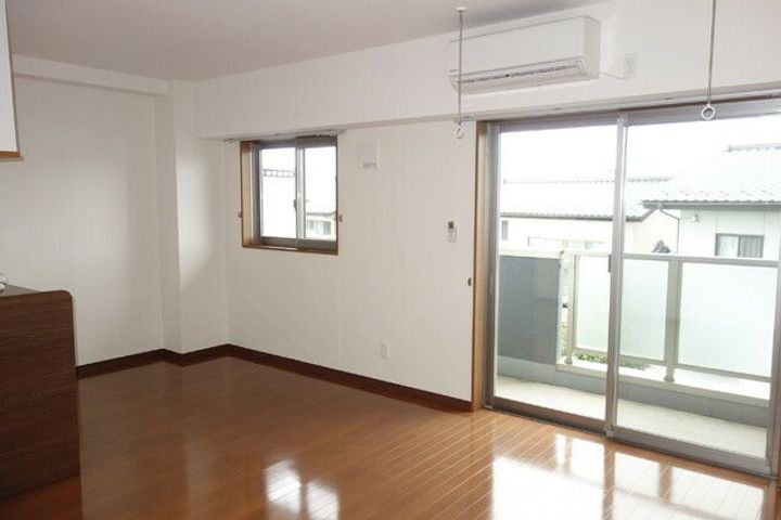 シュエット・メゾンの居間