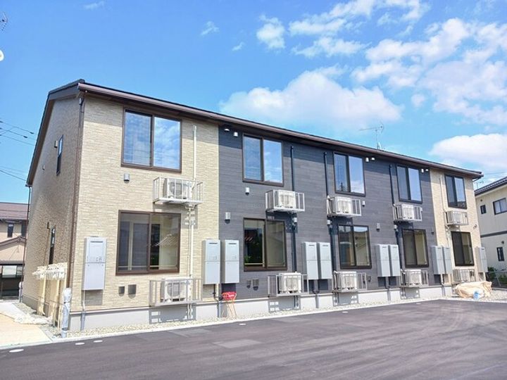 新潟県柏崎市北半田1(アパート)の賃貸物件の外観