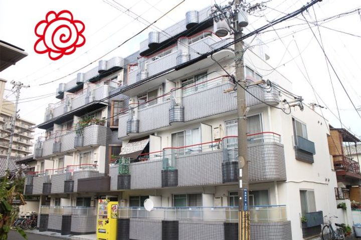 ロータリーマンション稲田の外観
