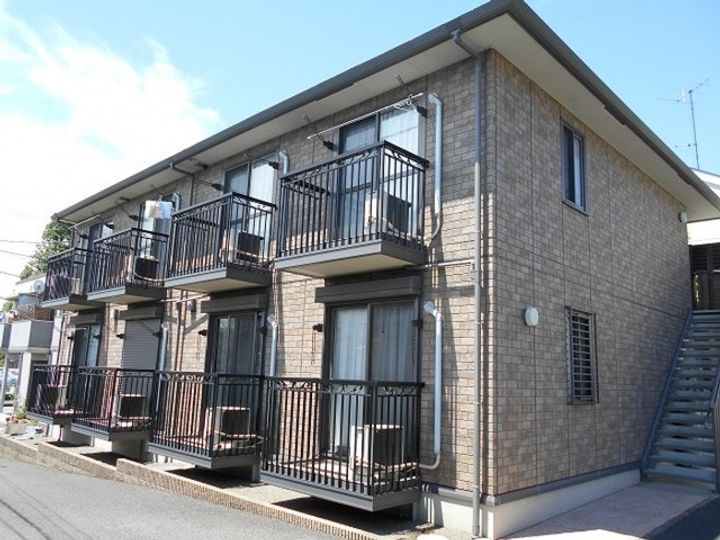 神奈川県厚木市恩名4(アパート)の賃貸物件の外観